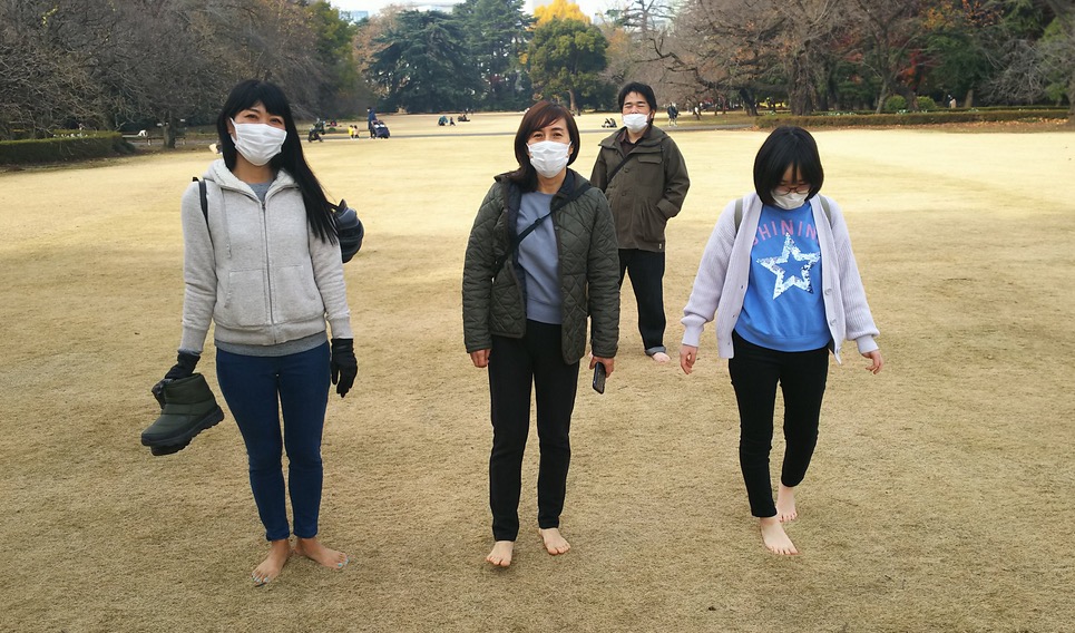 4 people doing Walking Meditation Saturday 23 January 2021