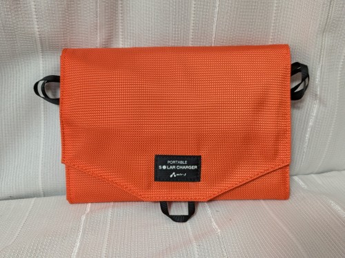 Air-J foldable solar panel charger