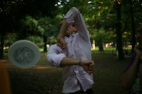 2019 aug 04 mkp yoyogi julien catching disc with elbows 0012