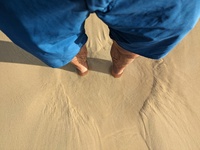 20240304 rob feet in sand