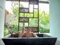 2024 oct 04 bali tub selfie too