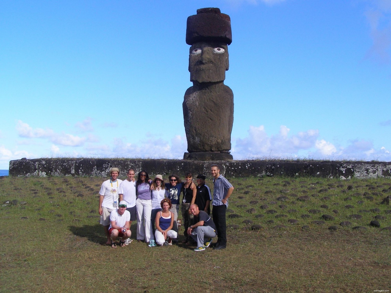 moai eyes