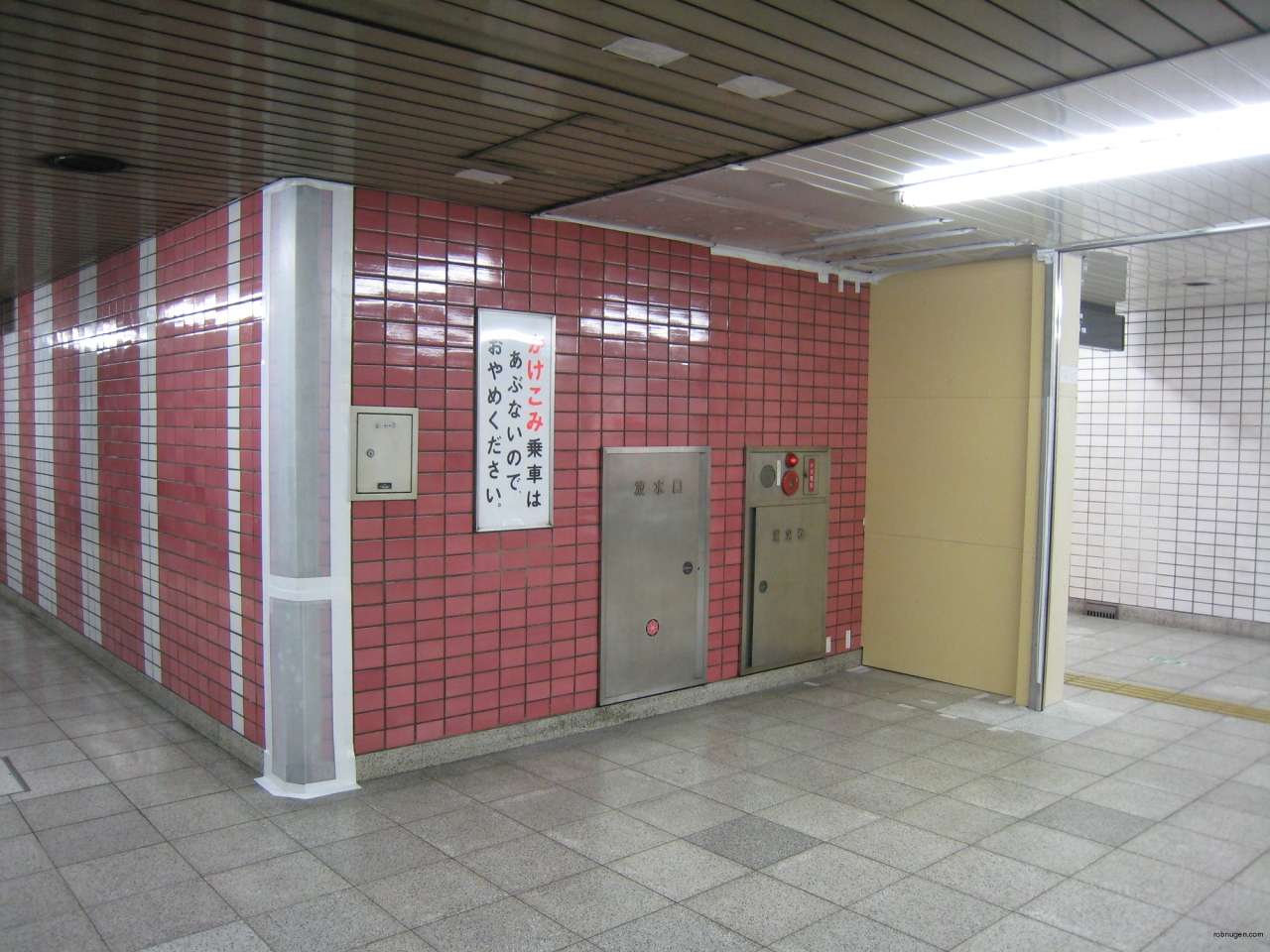 Thu, Apr 19, 2007 01:27:22 PM