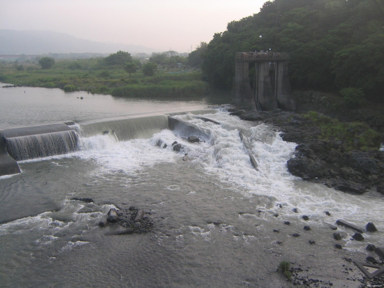 east side spillway