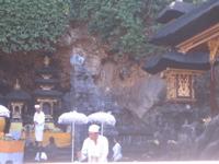 goa lawah temple ceremony