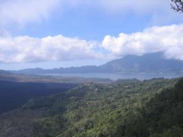 kintamani lake