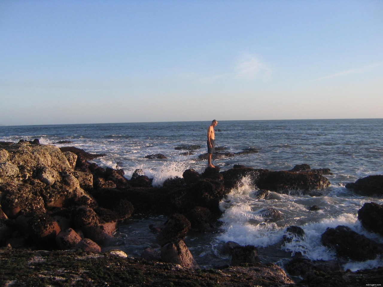 lot of waves at Tanah Lot - 2