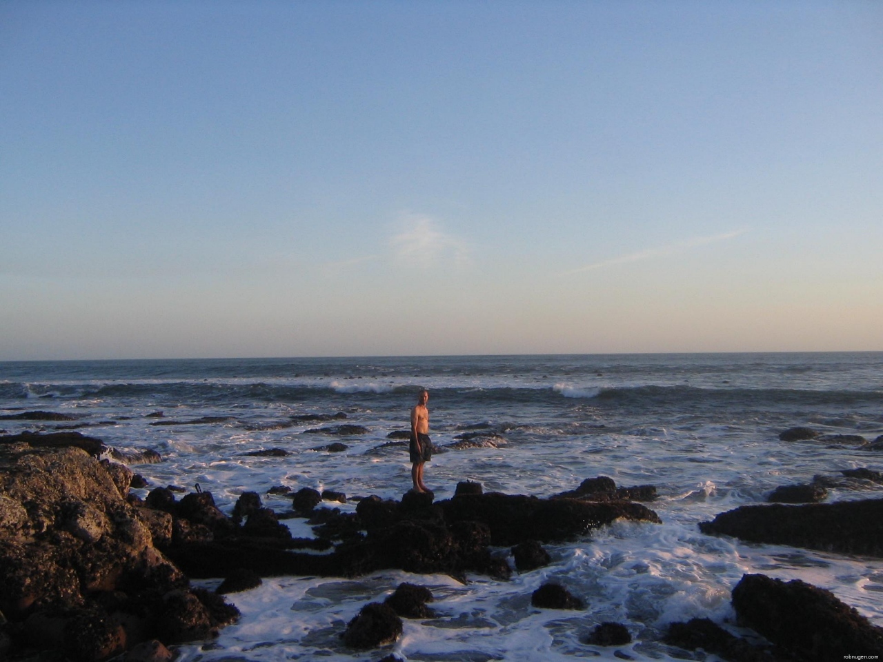 lot of waves at Tanah Lot - 9